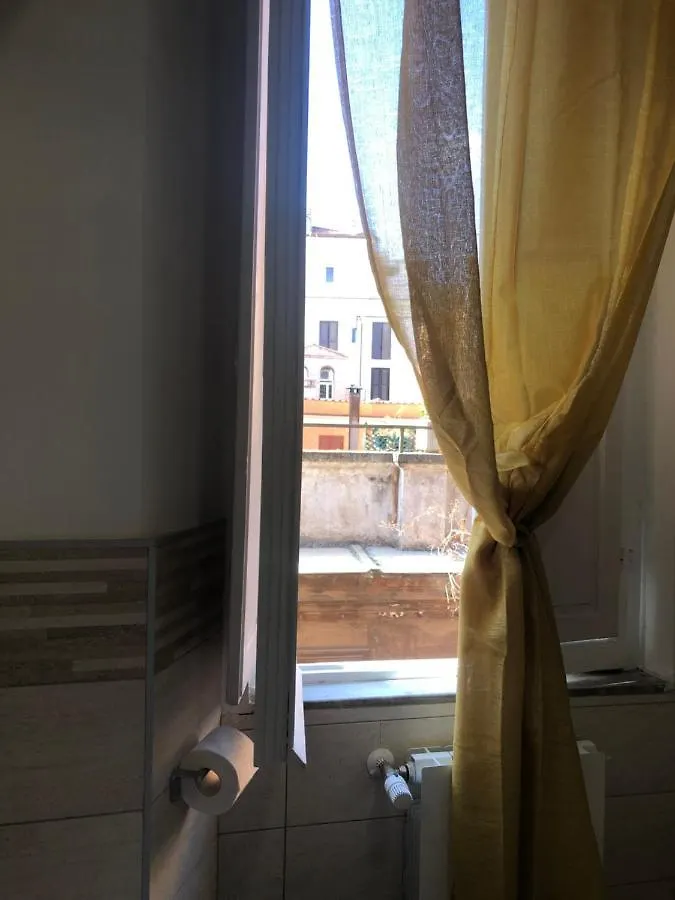 Apartment Domus Rome Incantevole Apt Vicino Colosseo Foro Romano